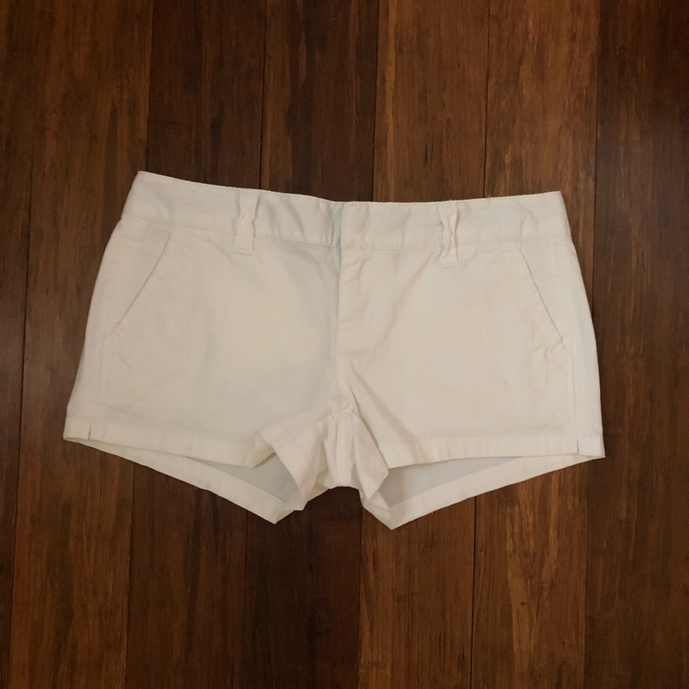 SOLD: Khaki Stretch Shorts